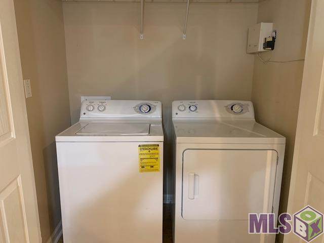 2403 Brightside Dr - Photo 1