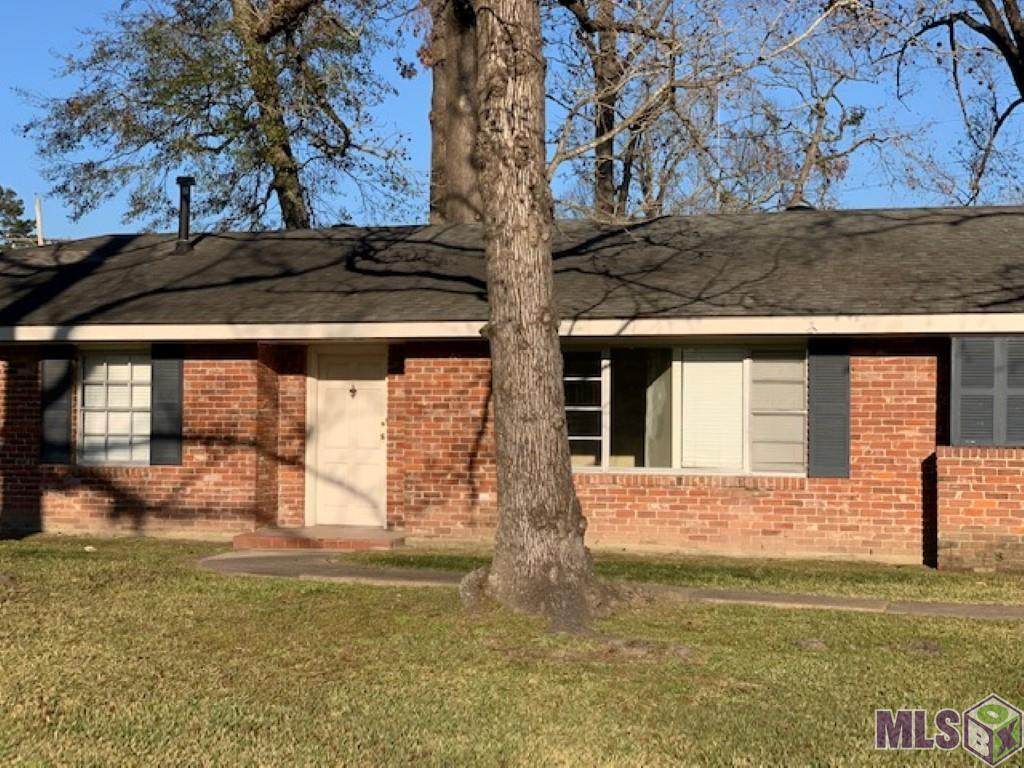 973 Woodhaven Dr - Photo 1
