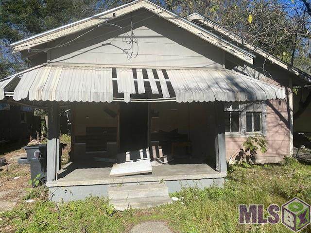 3047 Midway Ave - Photo 1