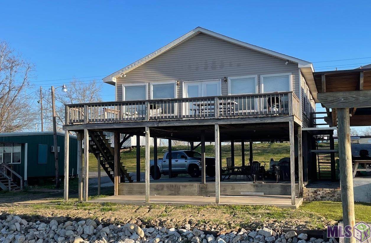 6855 Island Rd - Photo 1