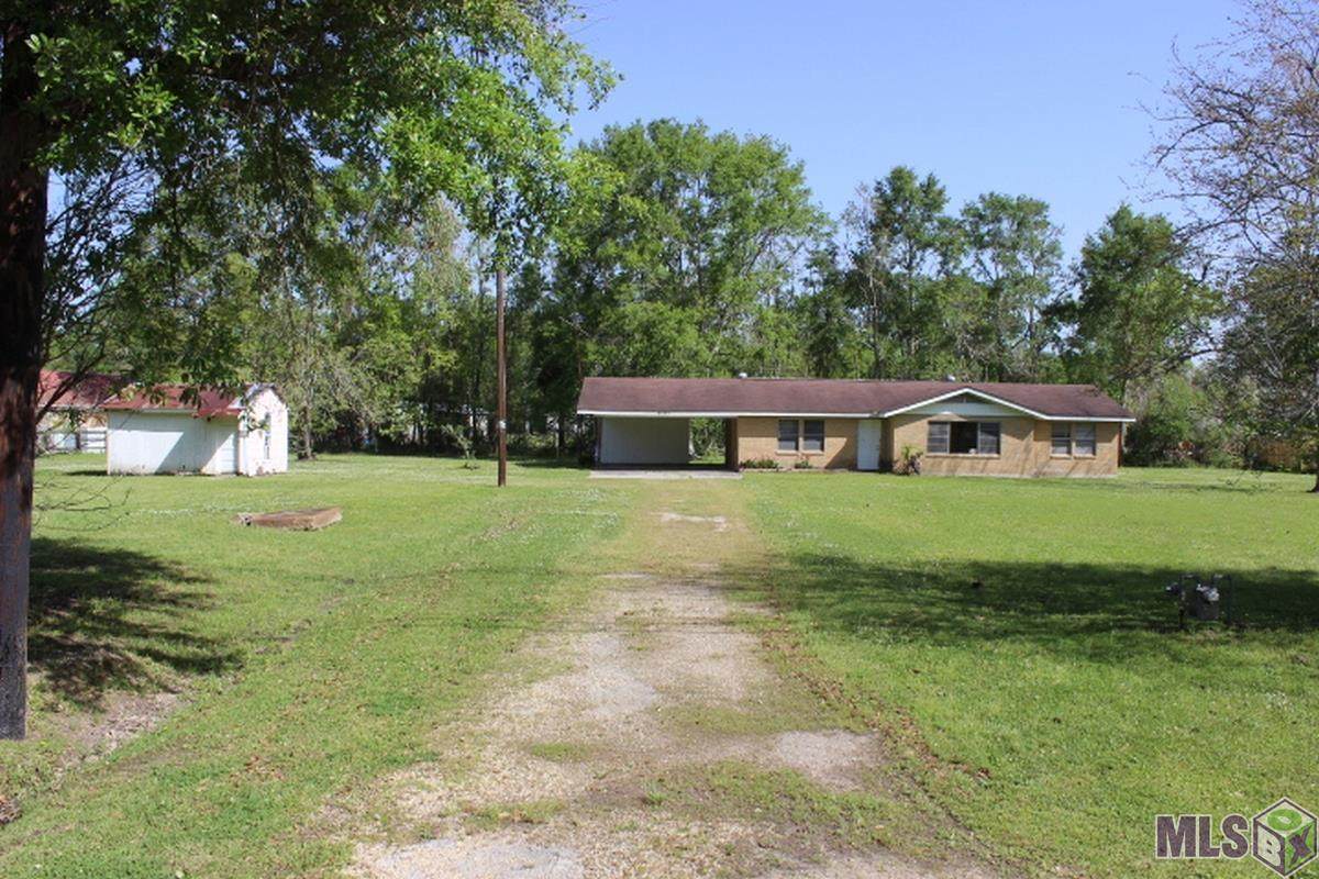 18309 Hwy 22 - Photo 1