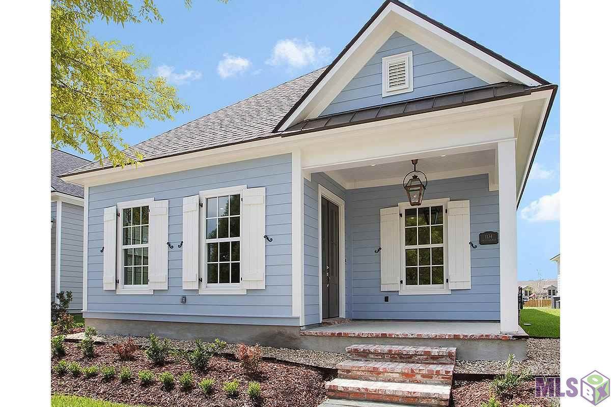 4162 Memorial Square - Photo 1