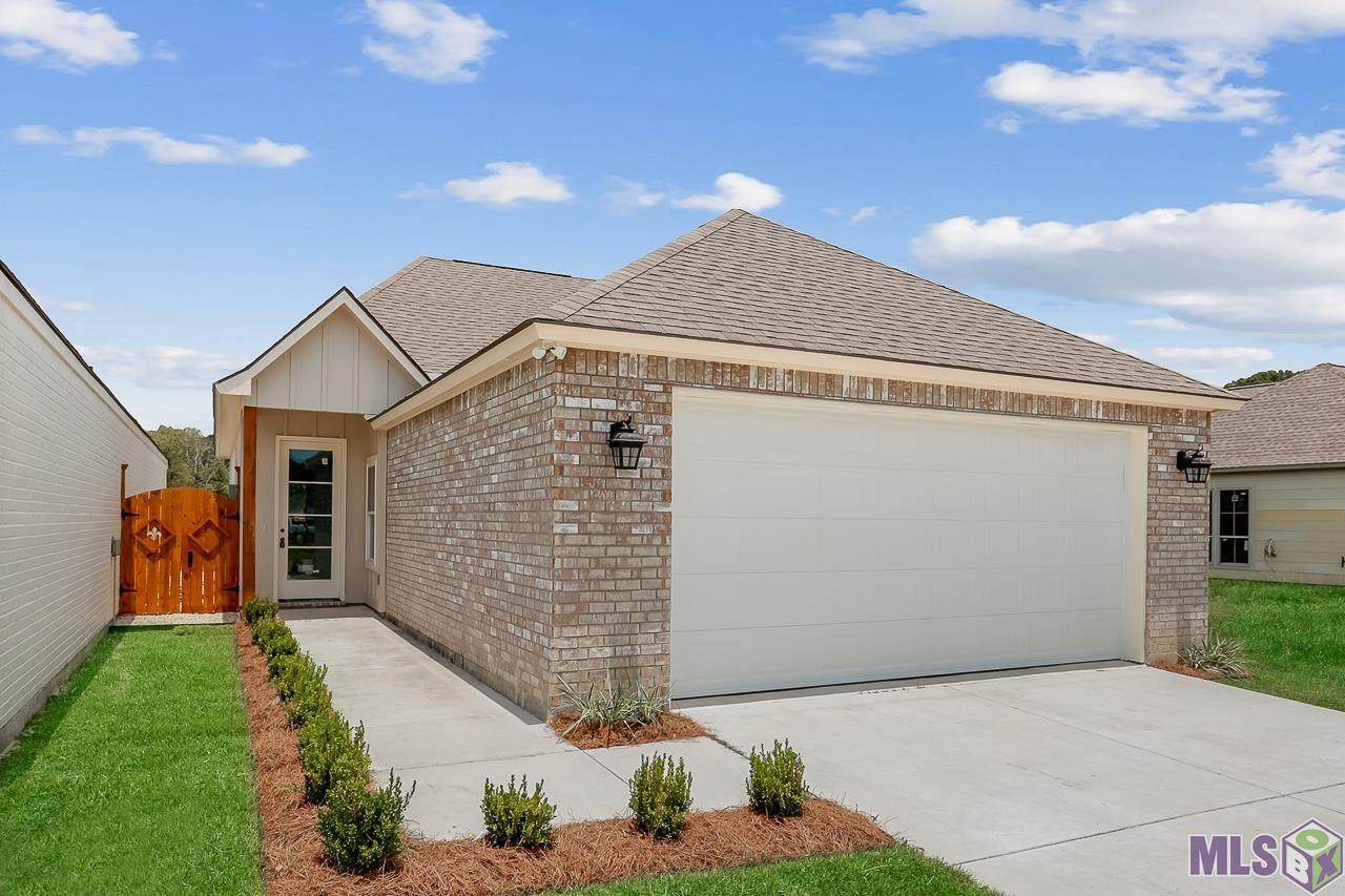 15513 Fields Creek Ave - Photo 1