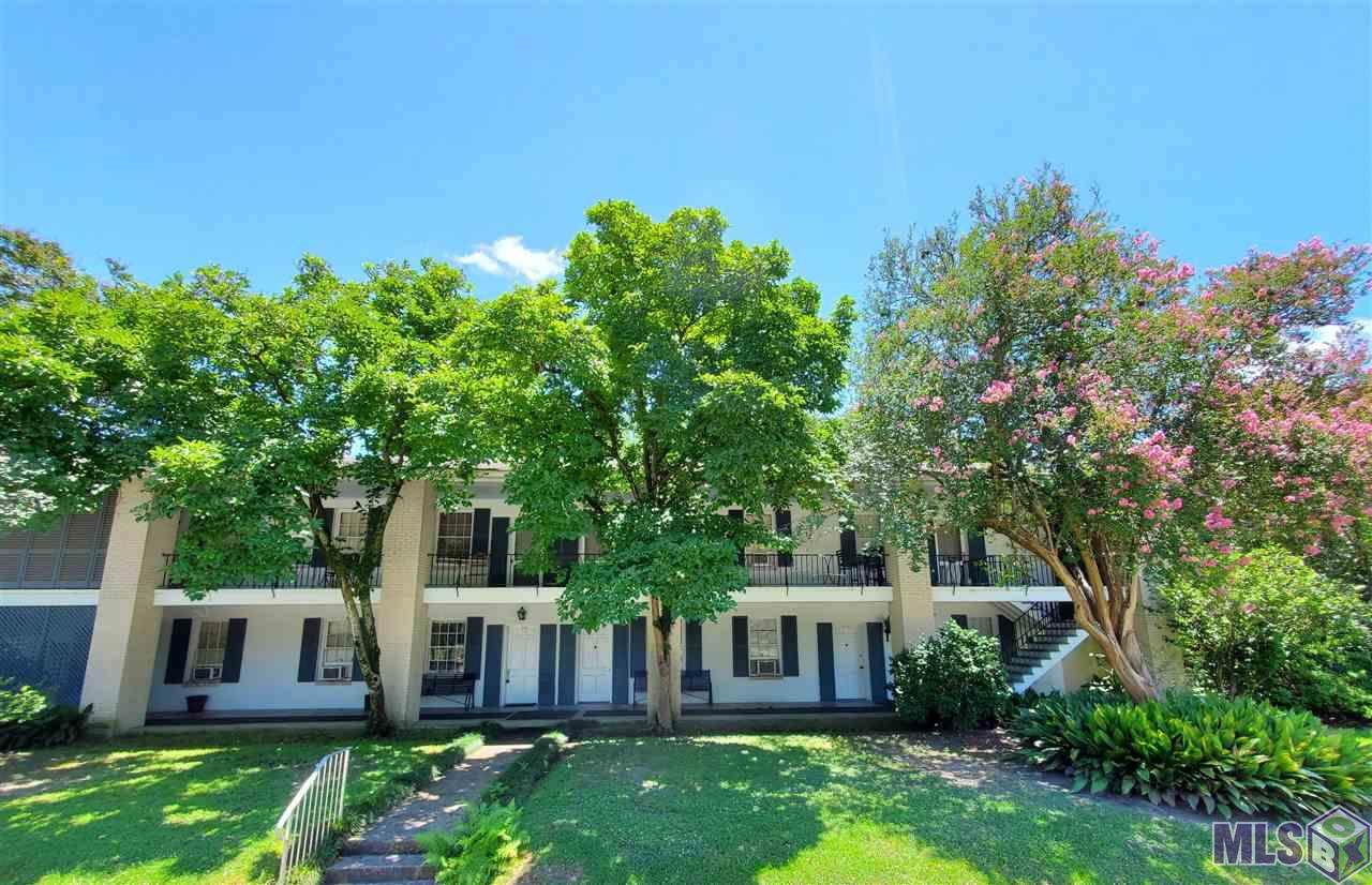 808 North Blvd - Photo 1