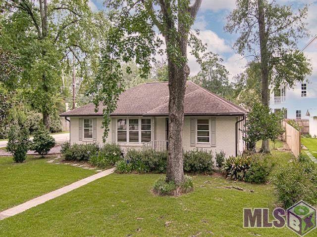 4511 Whitehaven - Photo 1