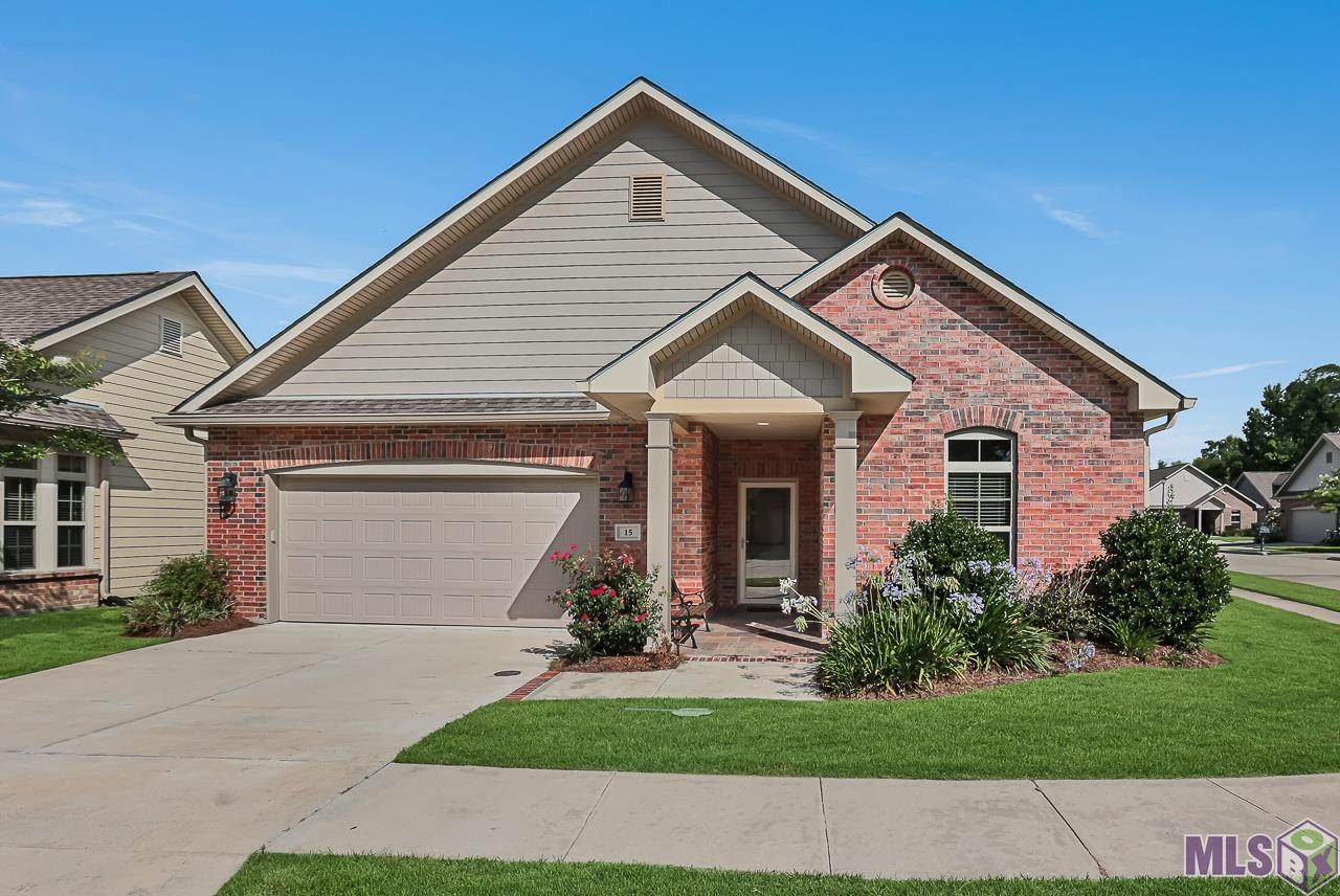 7111 Village Charmant - Photo 1