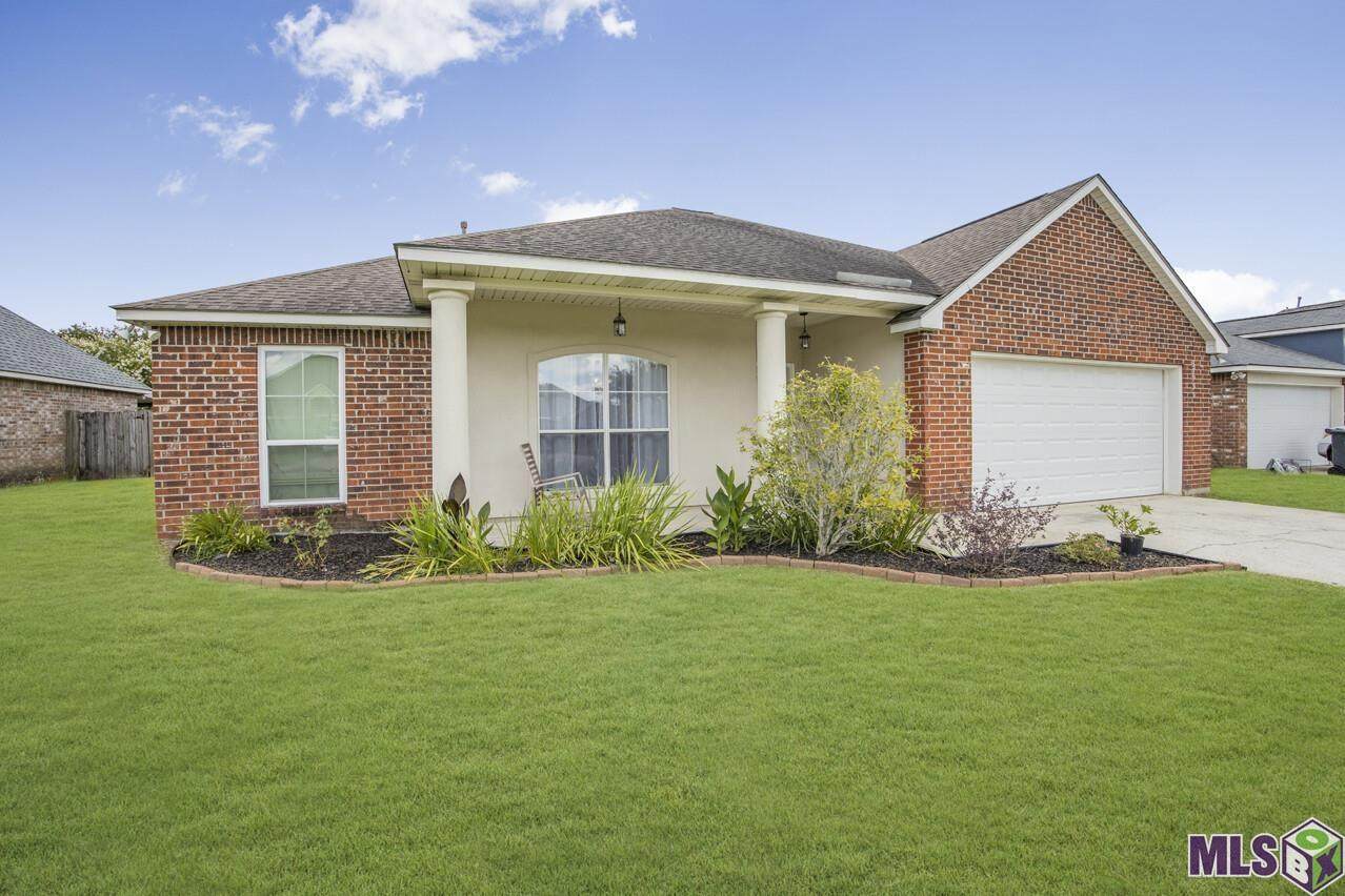 35995 Portsmouth Dr - Photo 1