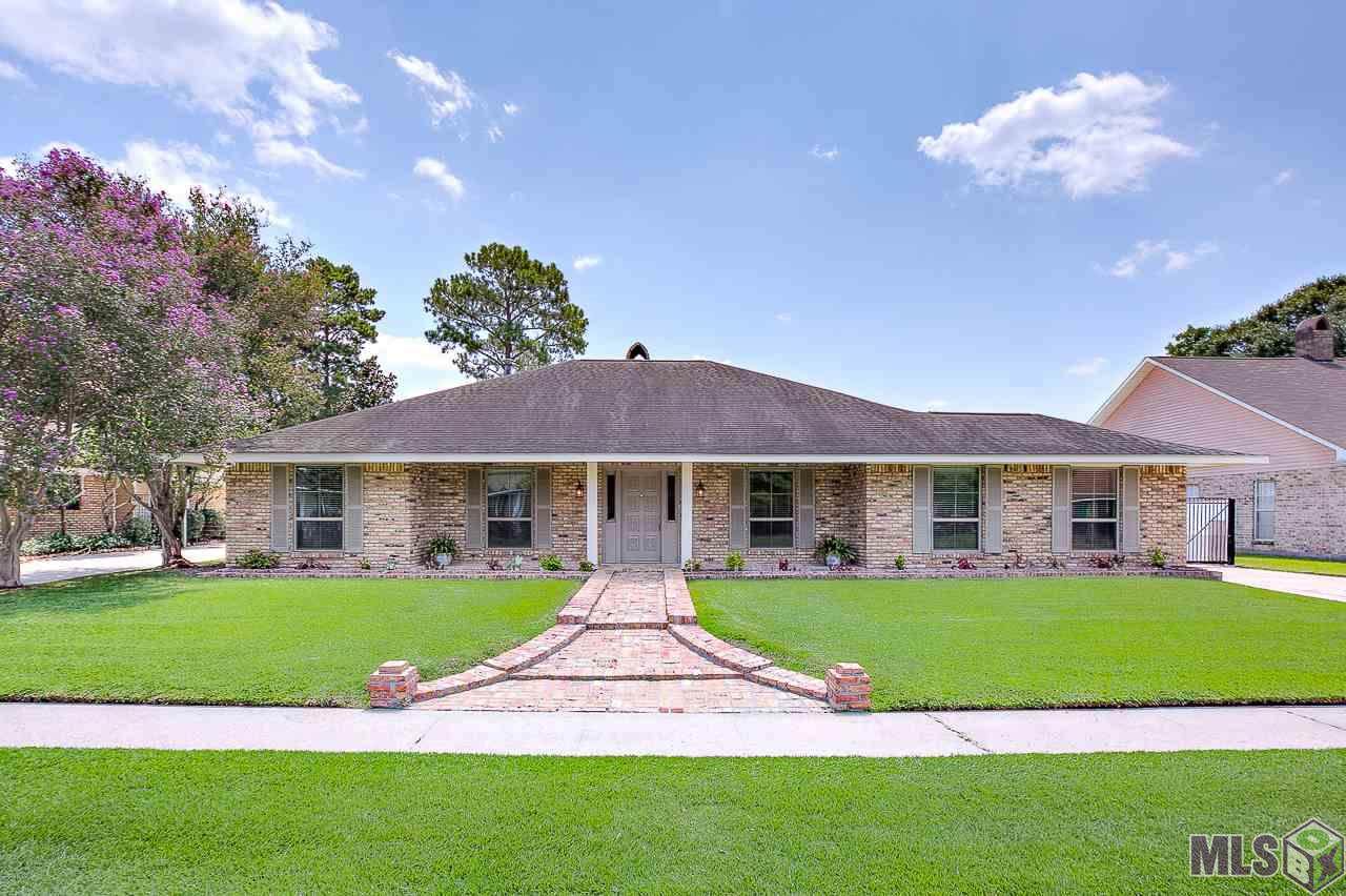 4831 Parkforest Dr - Photo 1