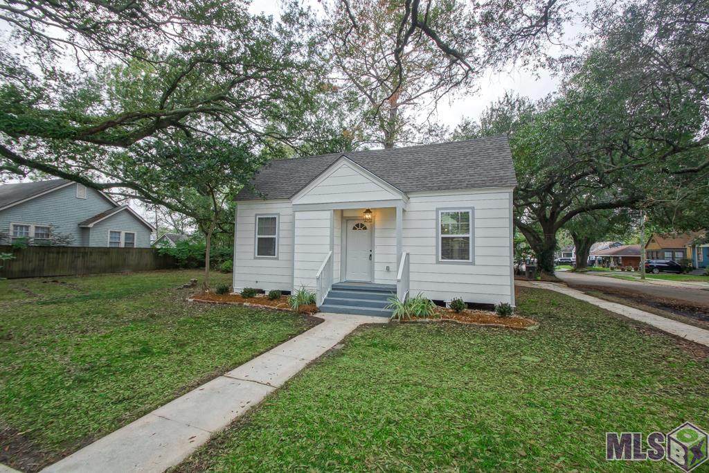 404 Eugene St - Photo 1