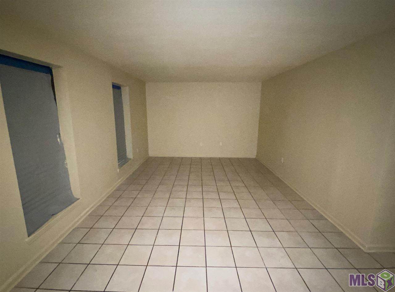 9135 Great Smokey Ave - Photo 1