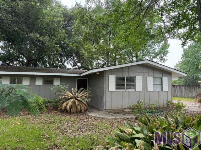 8764 Forest Hill Dr - Photo 1