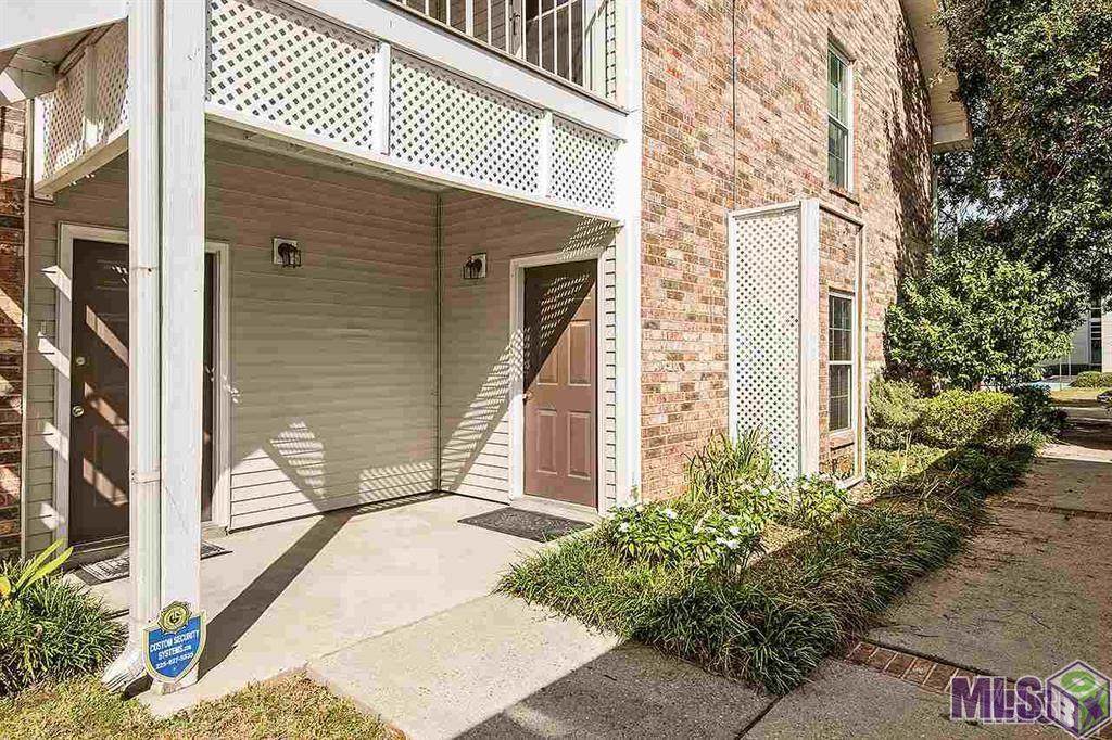 8500 Bluebonnet Blvd - Photo 1