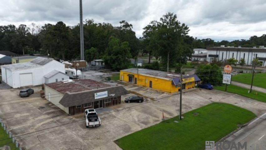 12522 Greenwell Springs Rd - Photo 1