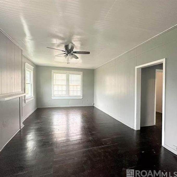 2301 20th St - Photo 1