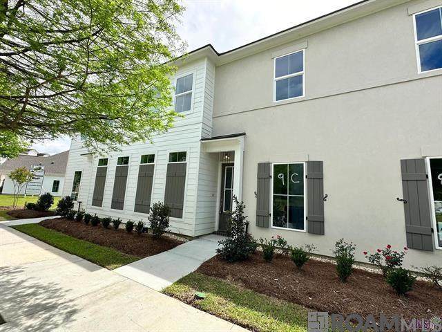 10160 The Grove Ave - Photo 1