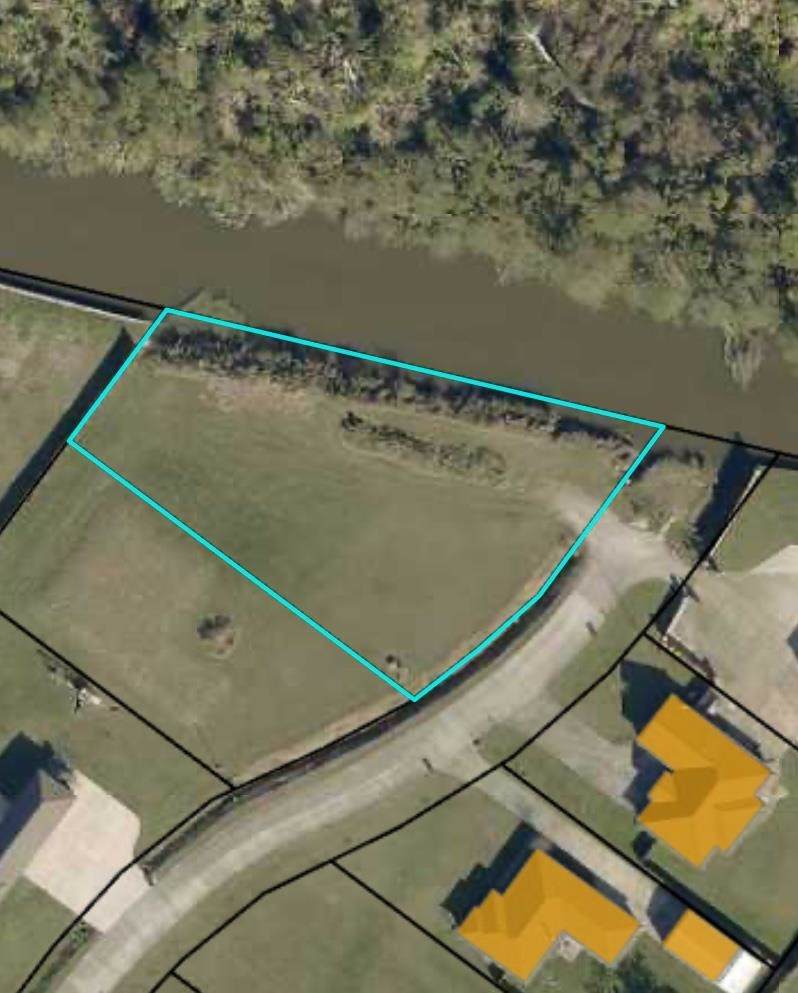 323 Buccaneer Road - Photo 1