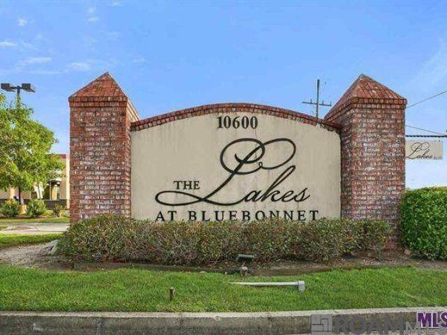 10600 Lakes Blvd - Photo 1