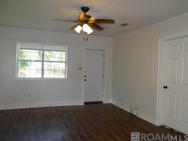 https://bt-photos.global.ssl.fastly.net/batonrouge/orig_boomver_1_2025002511-2.jpg