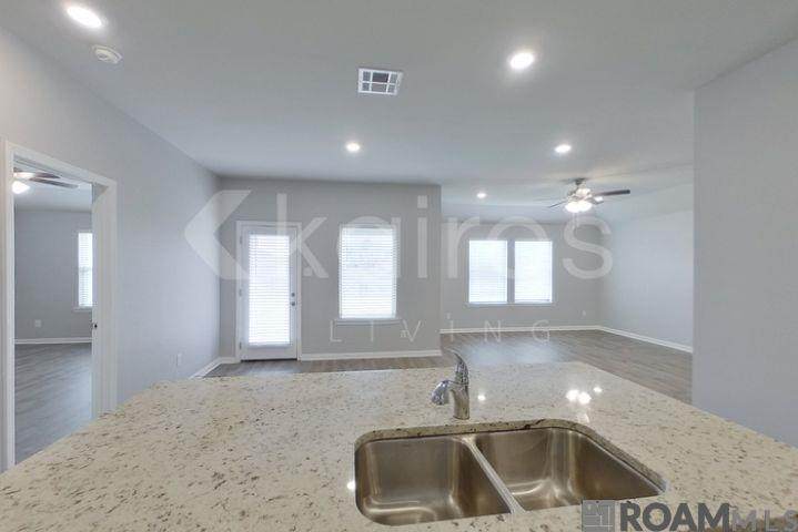 https://bt-photos.global.ssl.fastly.net/batonrouge/orig_boomver_1_2025003855-2.jpg