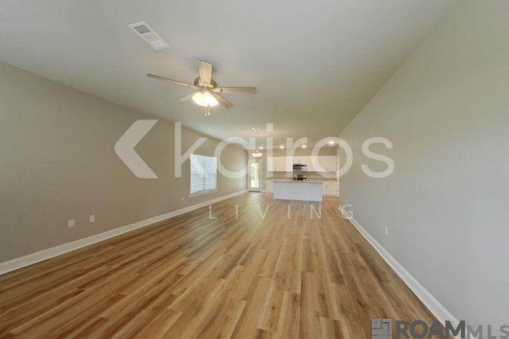https://bt-photos.global.ssl.fastly.net/batonrouge/orig_boomver_1_2025010972-2.jpg
