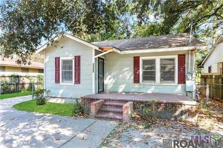 5921 Byron St - Photo 1