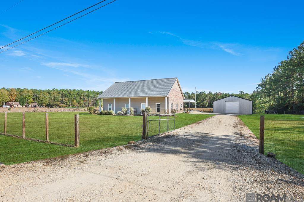 23748 Hutchinson Rd - Photo 1