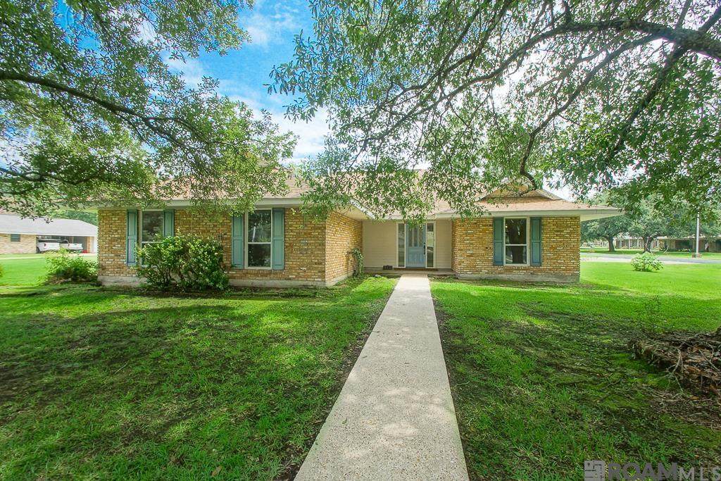 10112 Shoe Creek Dr - Photo 1