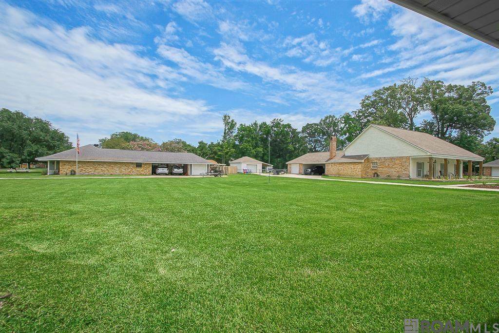 https://bt-photos.global.ssl.fastly.net/batonrouge/orig_boomver_1_2025012584-2.jpg