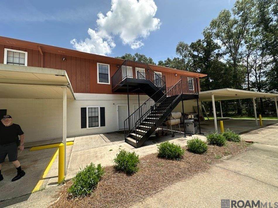 31808 Netterville Rd - Photo 1