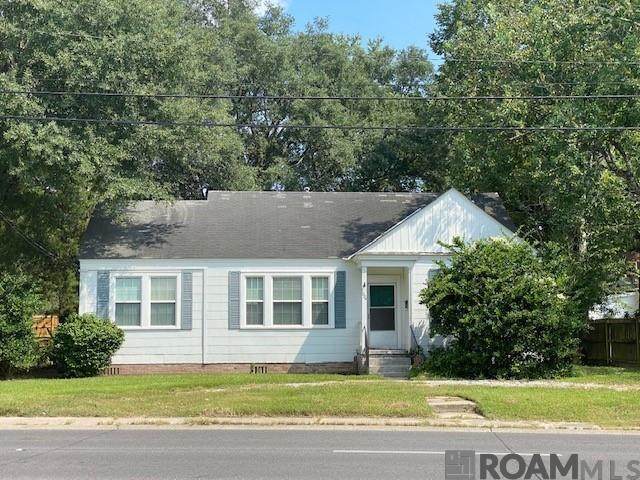 1834 Stanford Ave - Photo 1