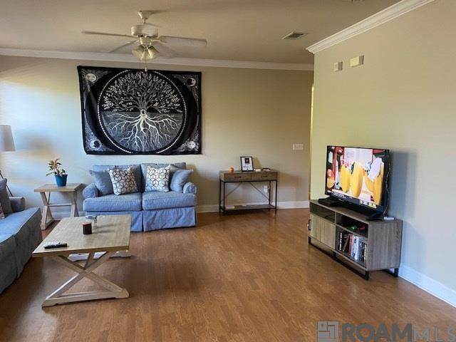 https://bt-photos.global.ssl.fastly.net/batonrouge/orig_boomver_1_2025013832-2.jpg