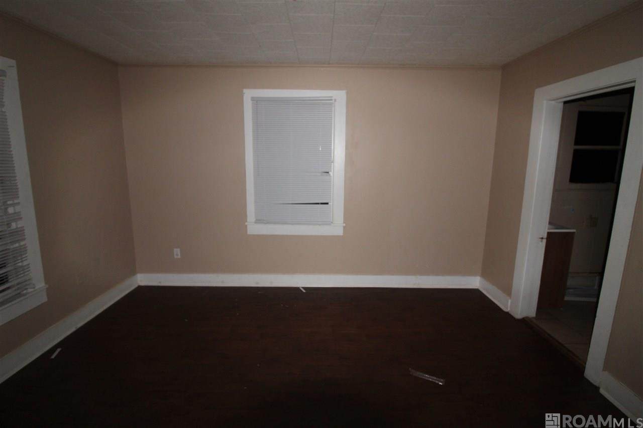 2933 Dayton St - Photo 1