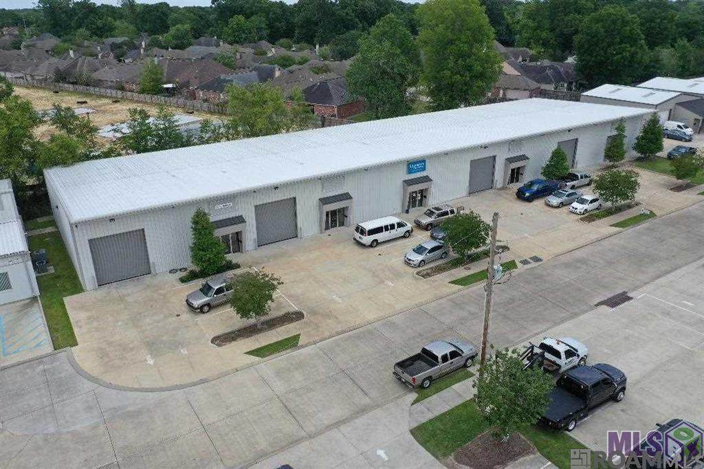 10163 Patriot Dr - Photo 1