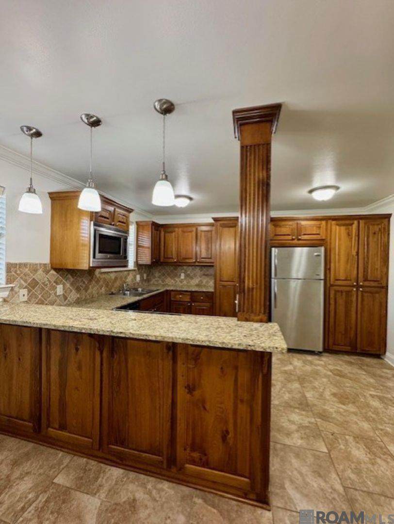 1290 Park Blvd - Photo 1