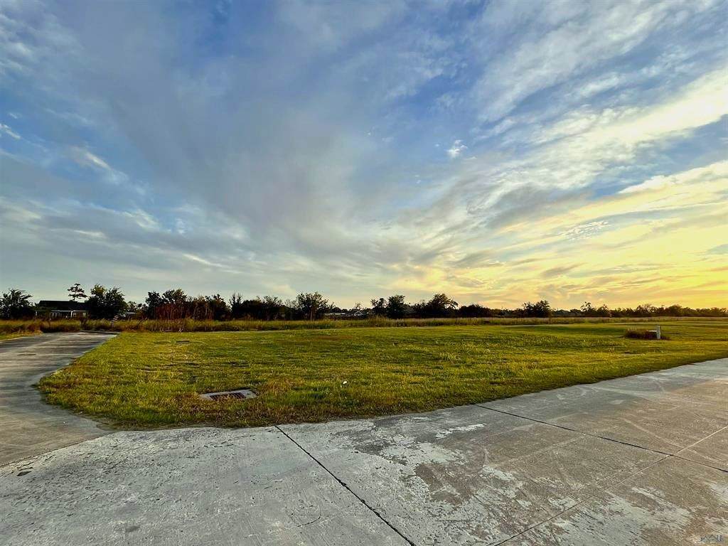 Lot 30 Triple Ridge Blvd - Photo 1