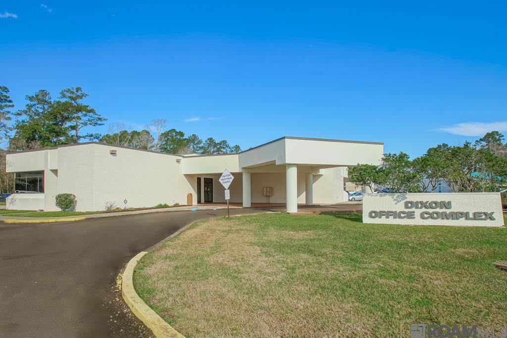 8369 Florida Blvd - Photo 1