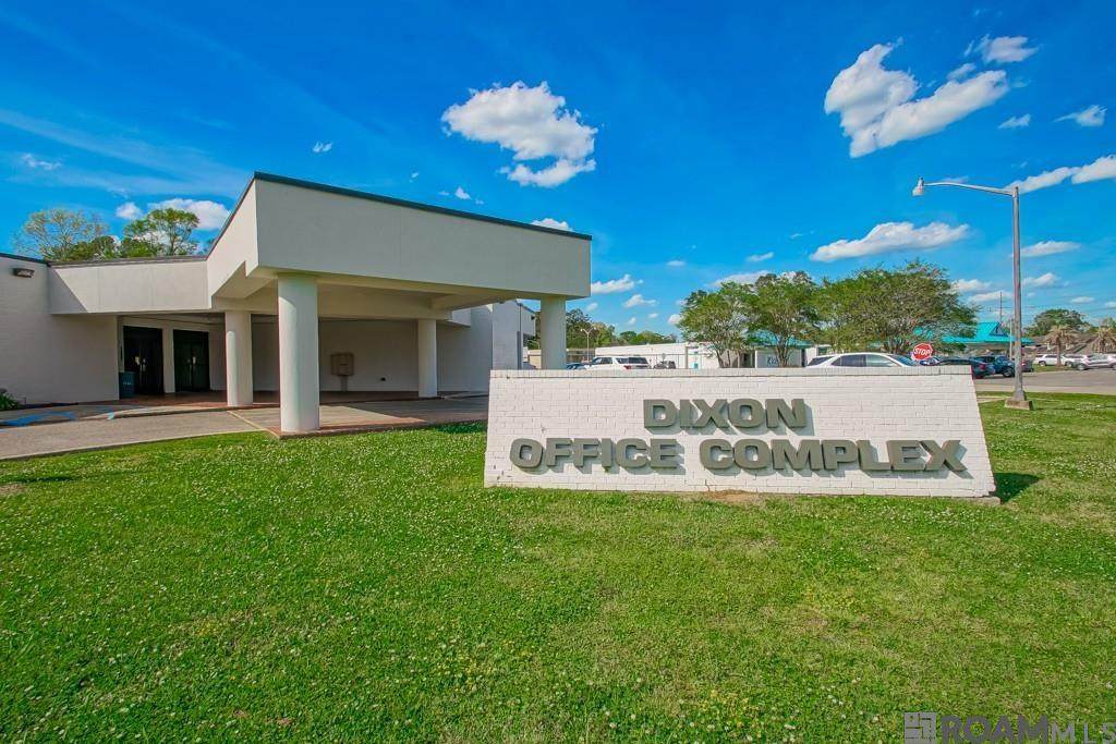 8369 Florida Blvd - Photo 1