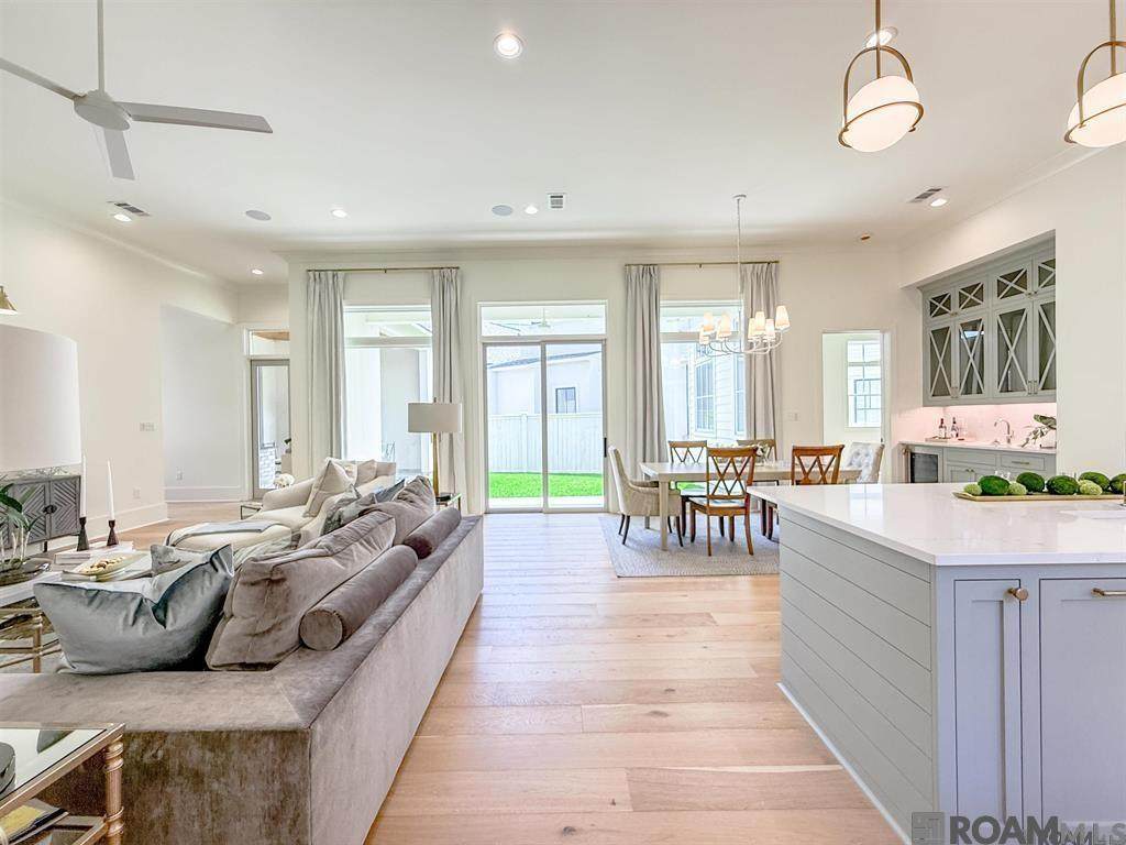 3183 Pointe-Marie Dr - Photo 1