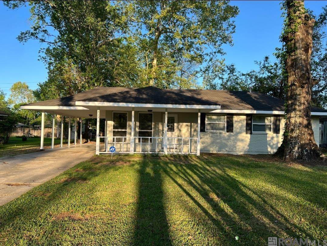 3376 Courtland Dr - Photo 1