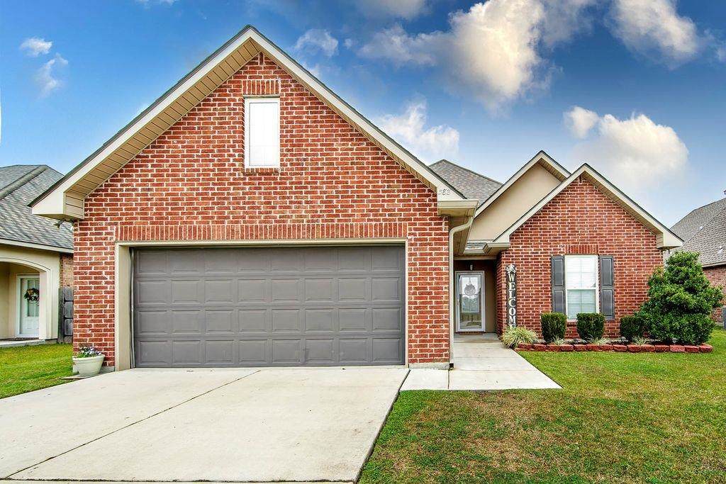 388 Pond Dr - Photo 1