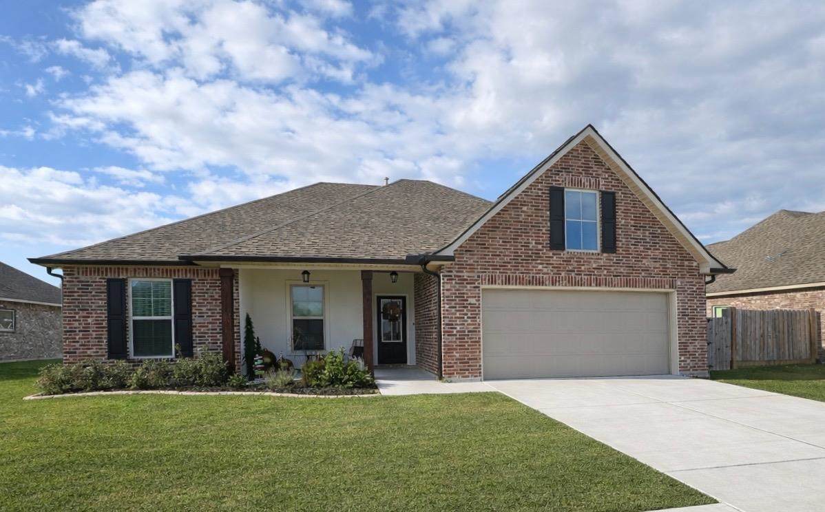 343 Modesto Drive - Photo 1