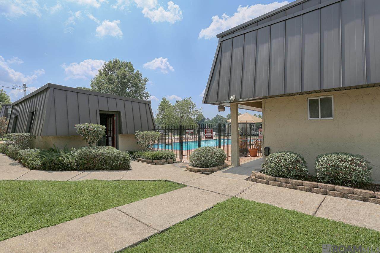 10298 Winston Ave - Photo 1