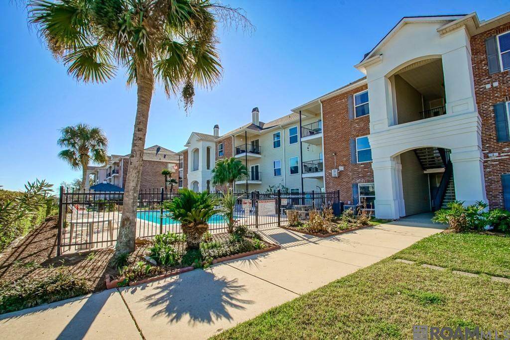 12430 River Highlands - Photo 1