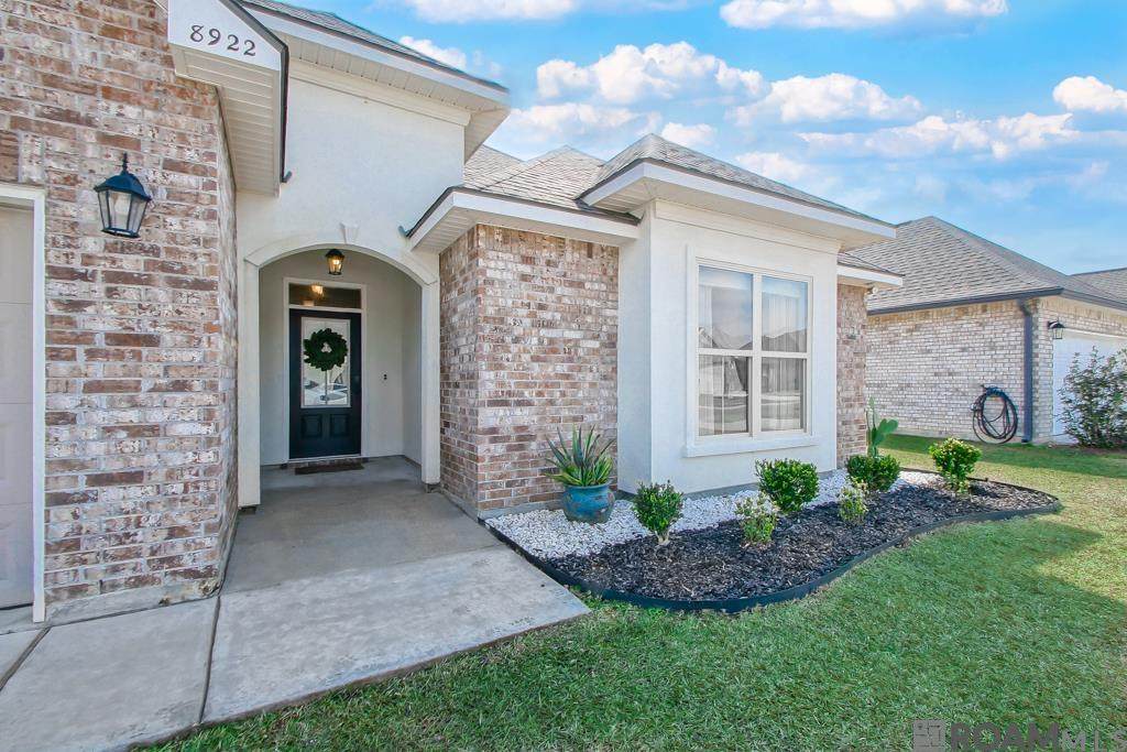 8922 Dalwood Dr - Photo 1