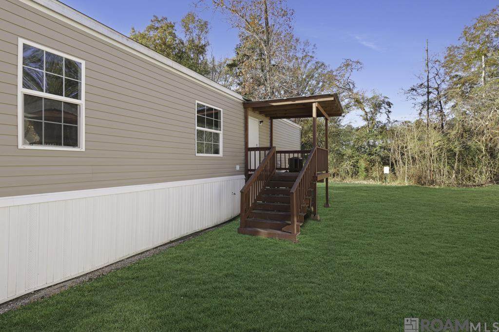14401 Courtney Rd - Photo 1