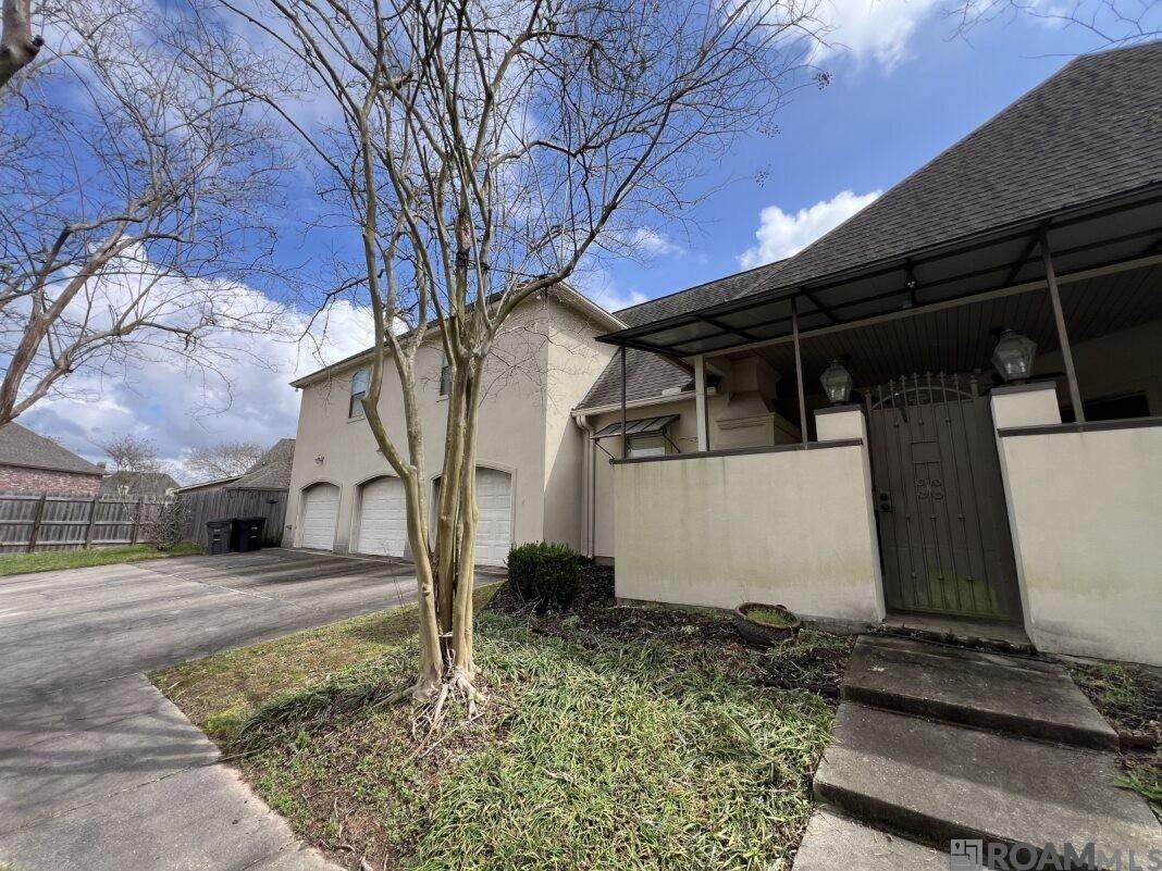 https://bt-photos.global.ssl.fastly.net/batonrouge/orig_boomver_1_2026004175-2.jpg