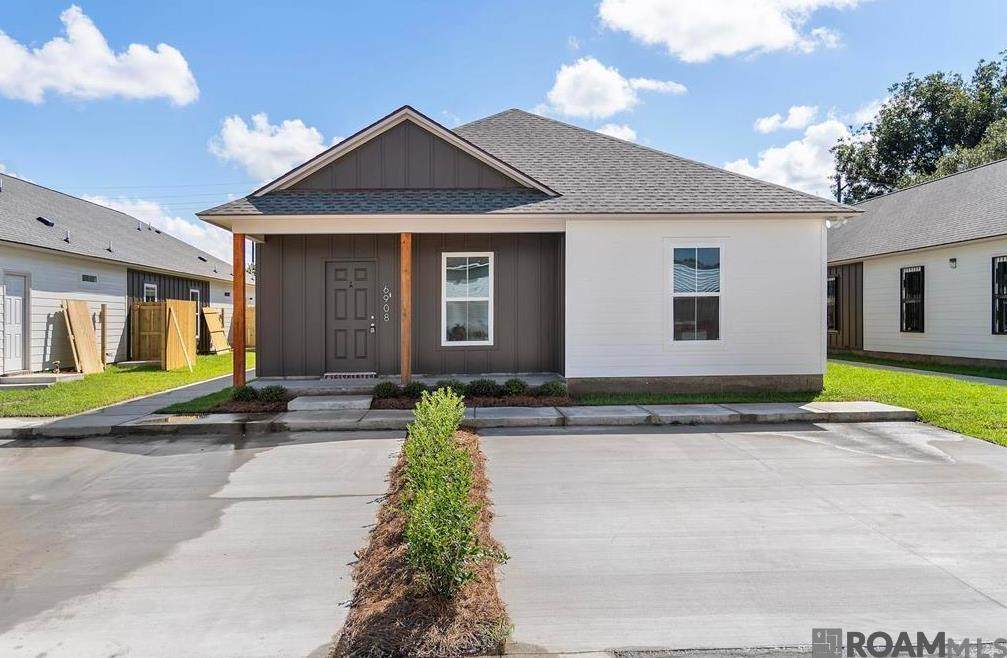 6908 Goya Ave - Photo 1