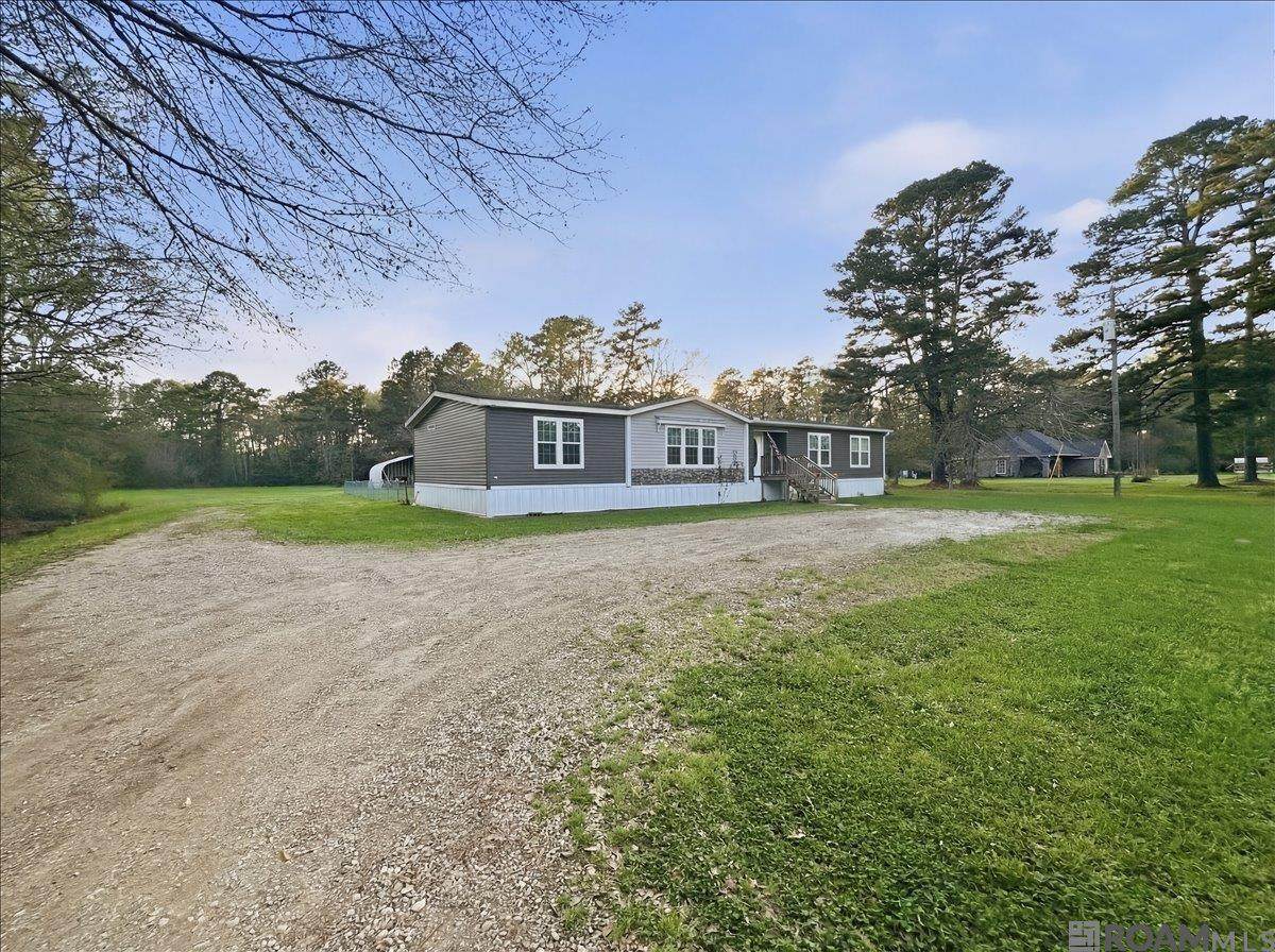 15410 Pride Port Hudson Rd - Photo 1