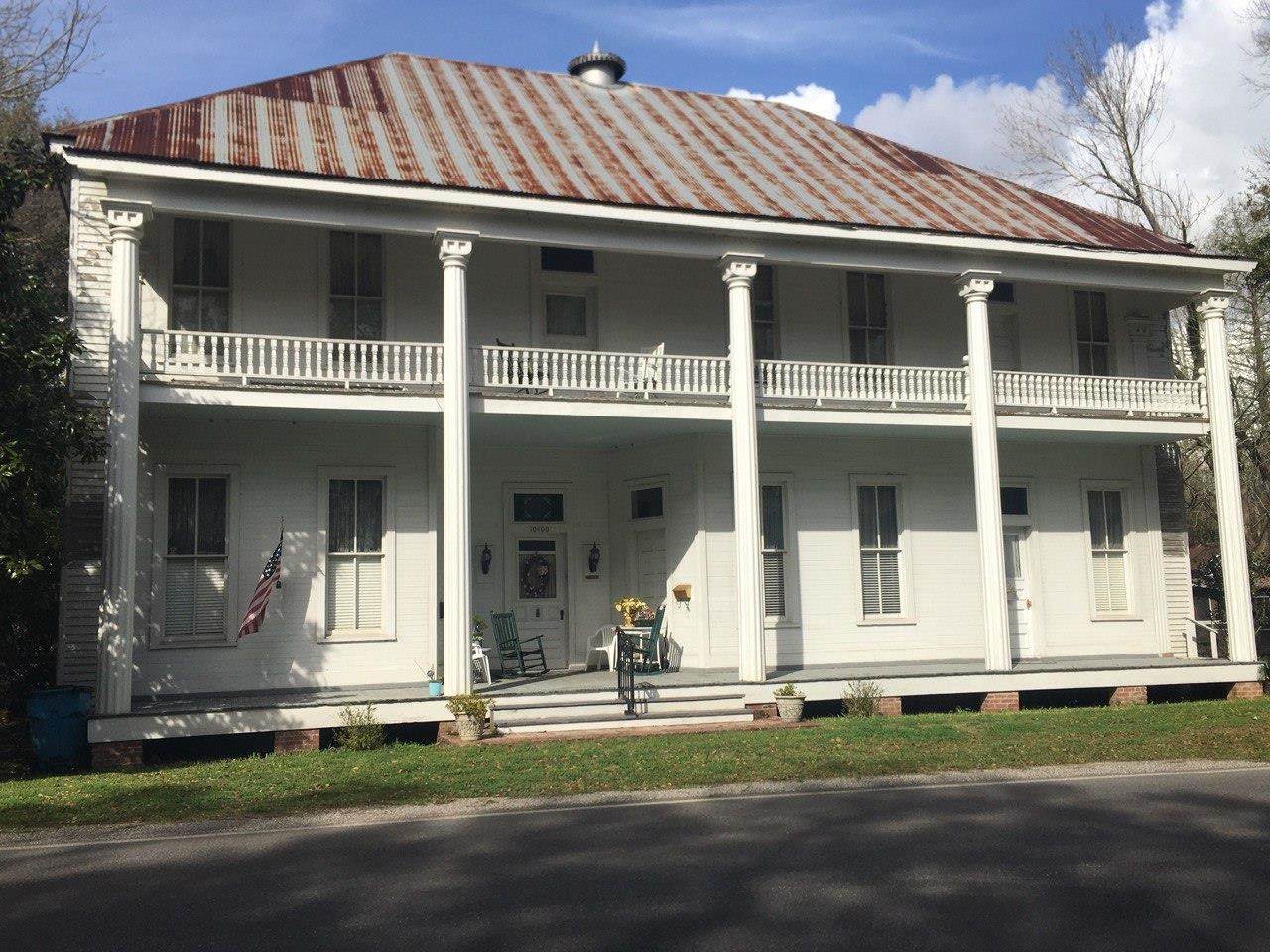 10400 Hwy 182 - Photo 1