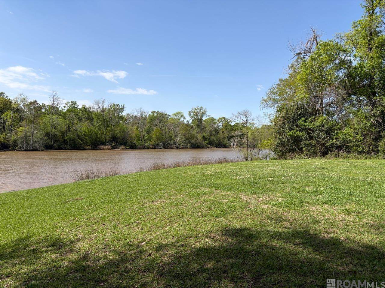 https://bt-photos.global.ssl.fastly.net/batonrouge/orig_boomver_1_2026004741-2.jpg